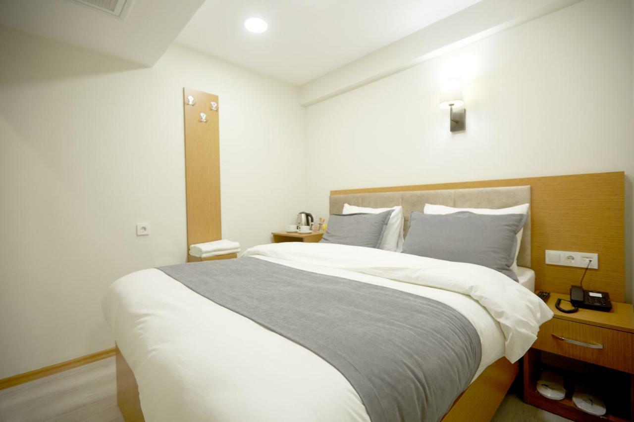 Kartal Palace Taksim Square Family Hotel Istanbul Eksteriør bilde