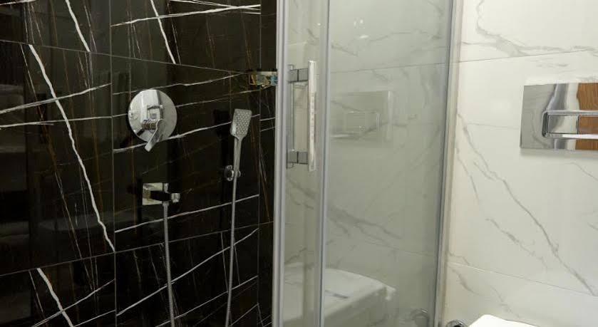 Kartal Palace Taksim Square Family Hotel Istanbul Eksteriør bilde